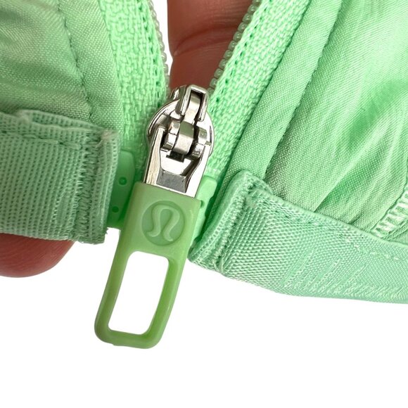 Lululemon Laser Speed Jacket Citra Lime Wind Water Resistant Size 6 - Picture 16 of 16